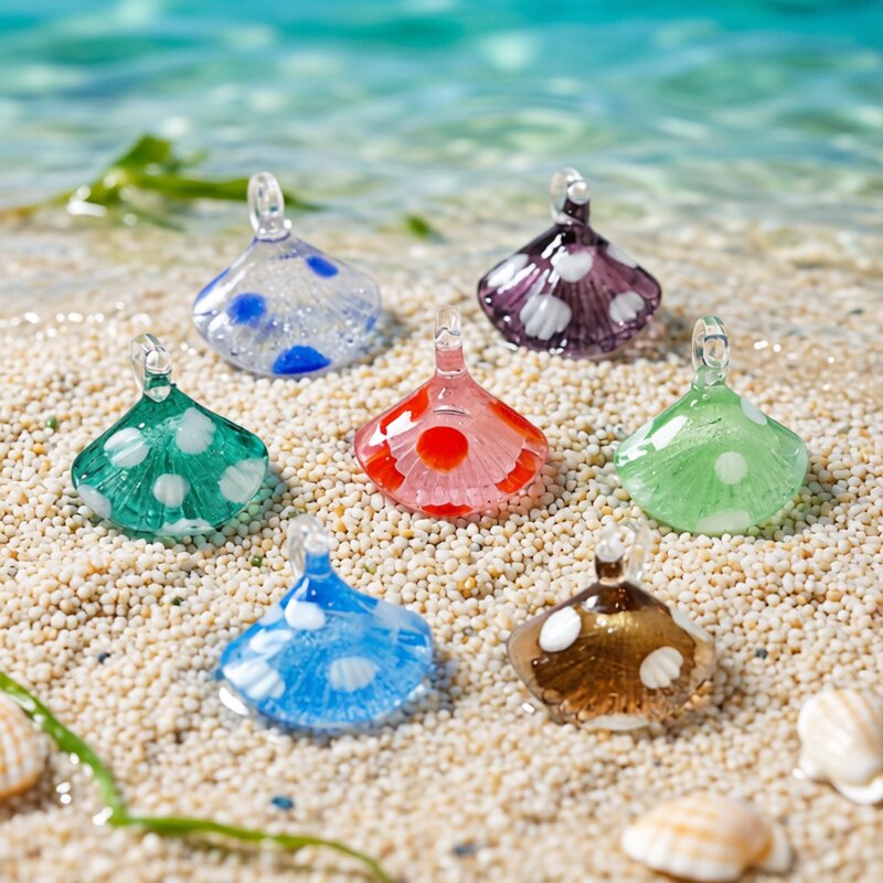 Colorful Mini Sea Shell Charm  - Marine Aquarium & Regional Centre Reviews 리뷰 및 가격